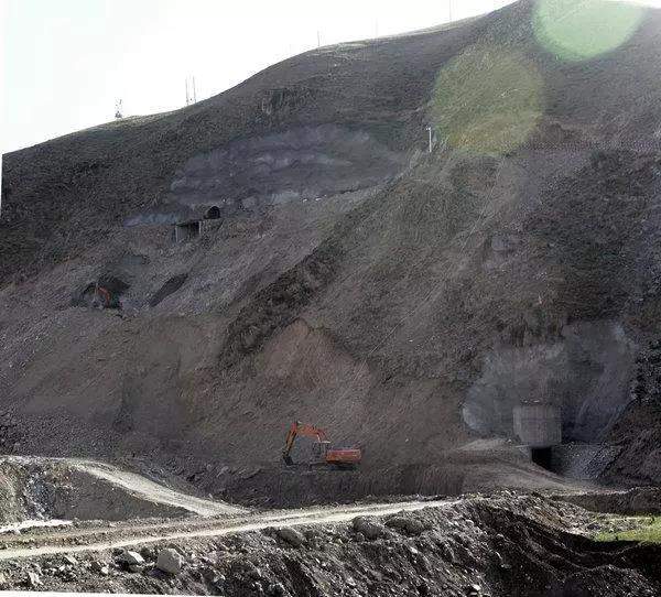 转自水利厅《松多水库建设全面推进》